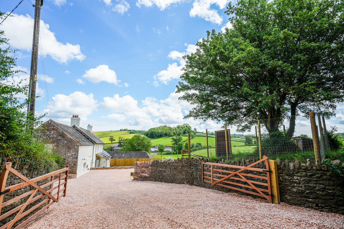 5 Bedroom Farmhouse